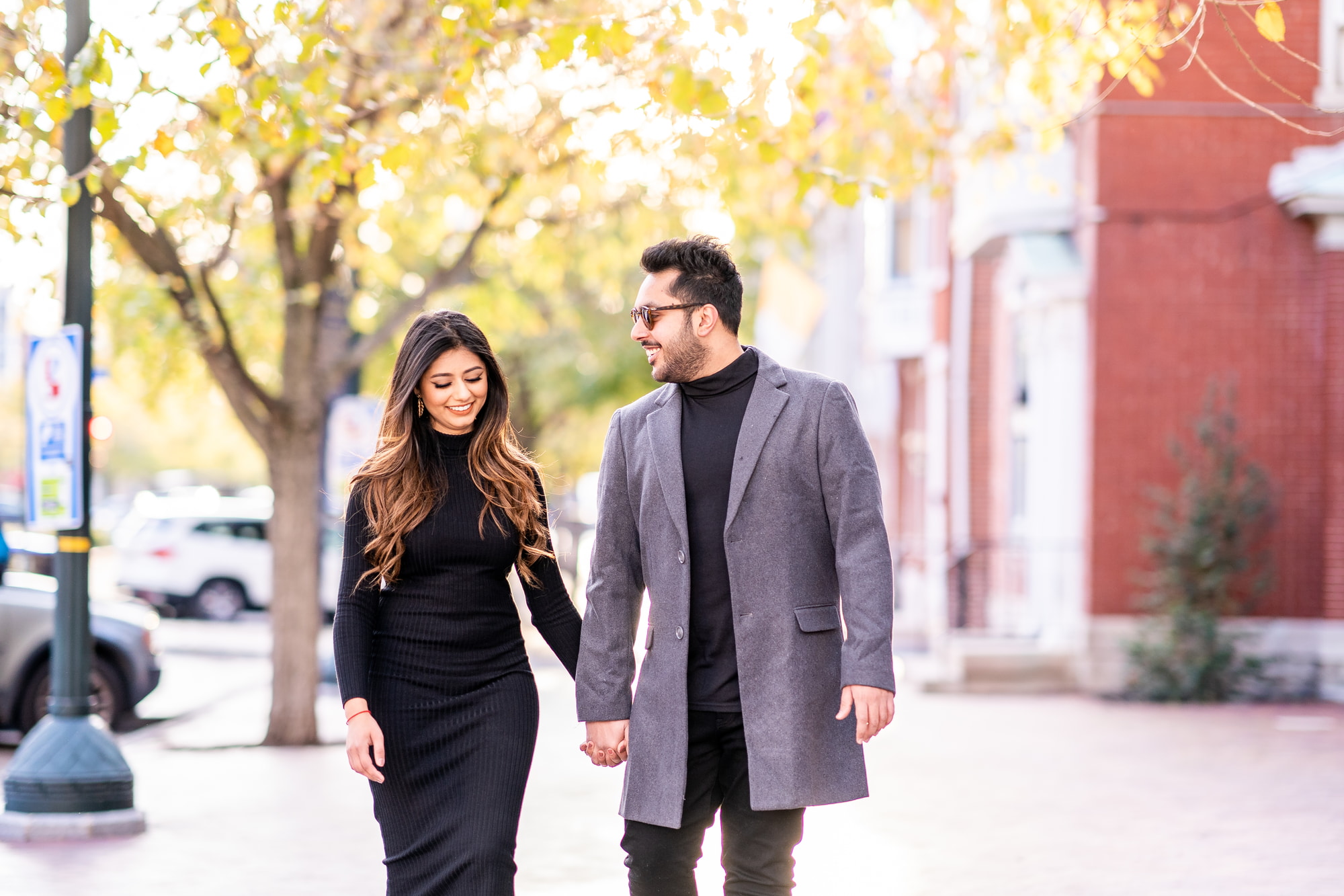harrisburg capitol engagement photos sparklers